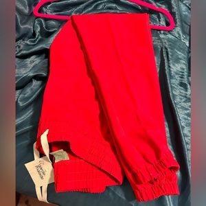 New Xs garde-malade pants with tag